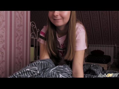 ❤️ Blonde Sucks her Best Friend Deeply και παίρνει σπέρμα στο στόμα της ❌ Πορνό βίντεο ️